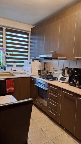 Duplex cu 4 camere cu Canalizare în Bună Ziua