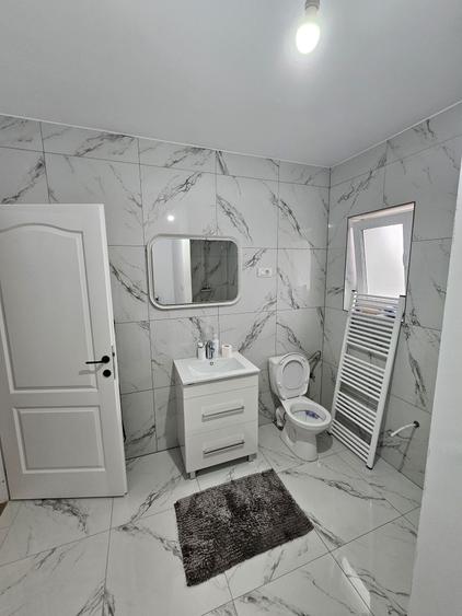 Casă cu 4 camere în Exterior Vest