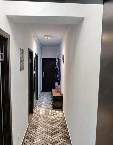 Apartament cu 2 camere decomandat, mobilat în Berceni