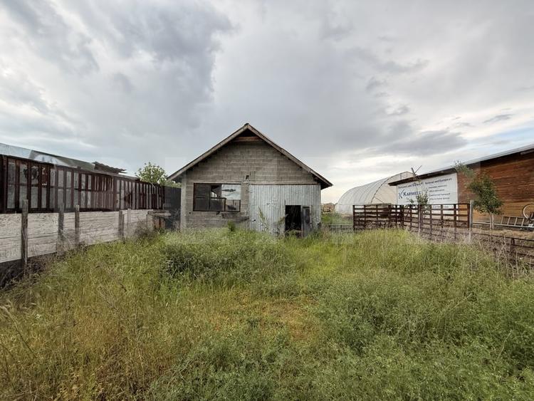 Teren Construcții intravilan de 2000 mp, în Balta Verde