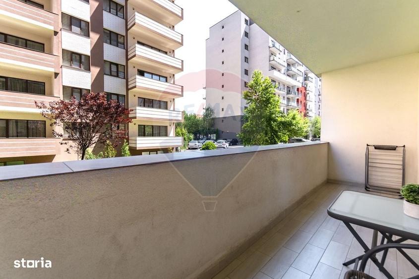 Apartament cu 2 camere decomandat în Central