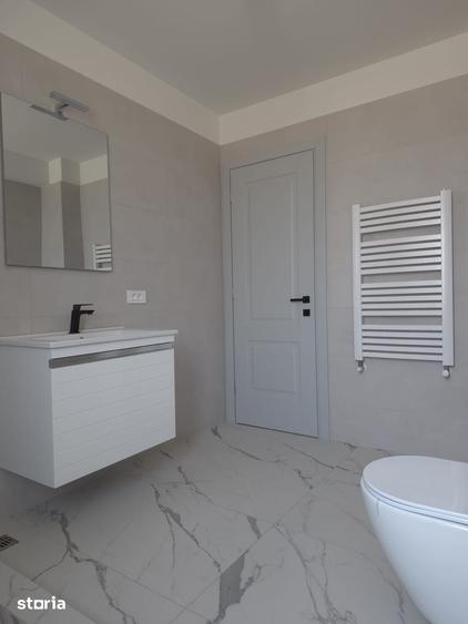 Casă cu 5 camere cu Teren 357 Mp în Central
