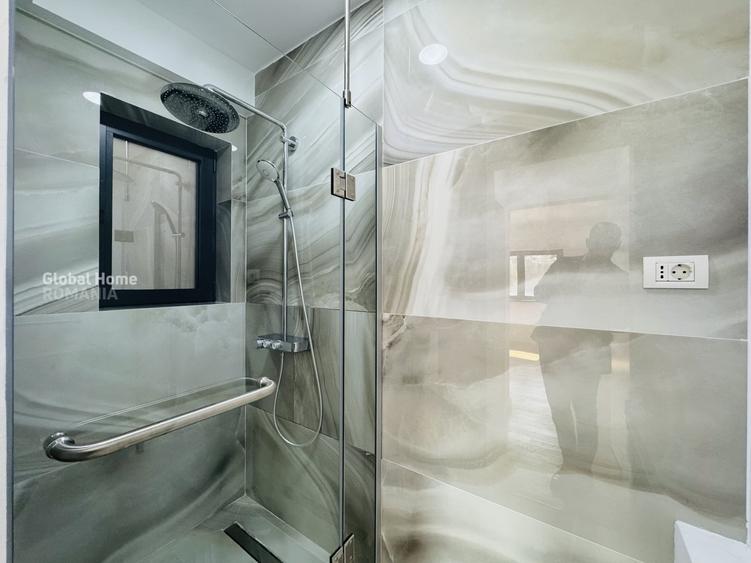 Apartament cu 3 camere semidecomandat în Polonă