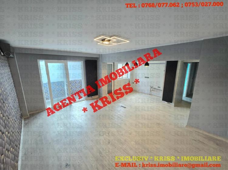 Apartament cu 3 camere decomandat în Negru Vodă