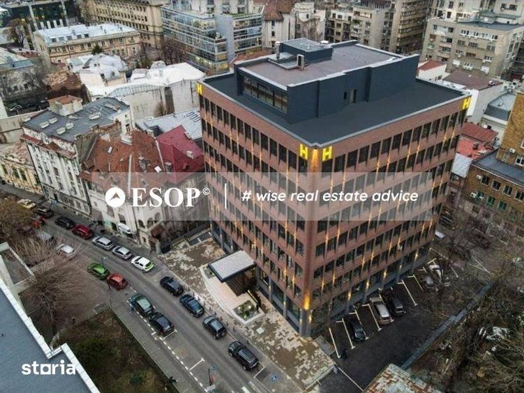 Spațiu comercial, de 400 mp, în Universitate