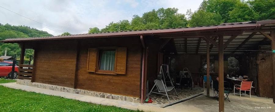 Casă cu Teren 350 Mp în Coaș