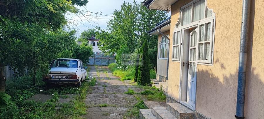 Casă individuală cu 3 camere cu Canalizare în Cosmești