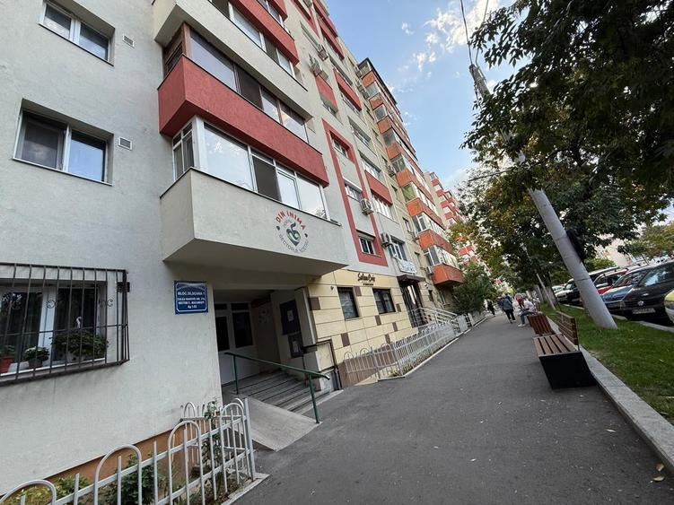 Apartament cu 2 camere decomandat în Sebastian