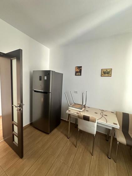 Apartament cu 2 camere decomandat în Mihai Bravu