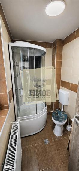 Casă cu 6 camere cu Teren 281 Mp în Tineretului