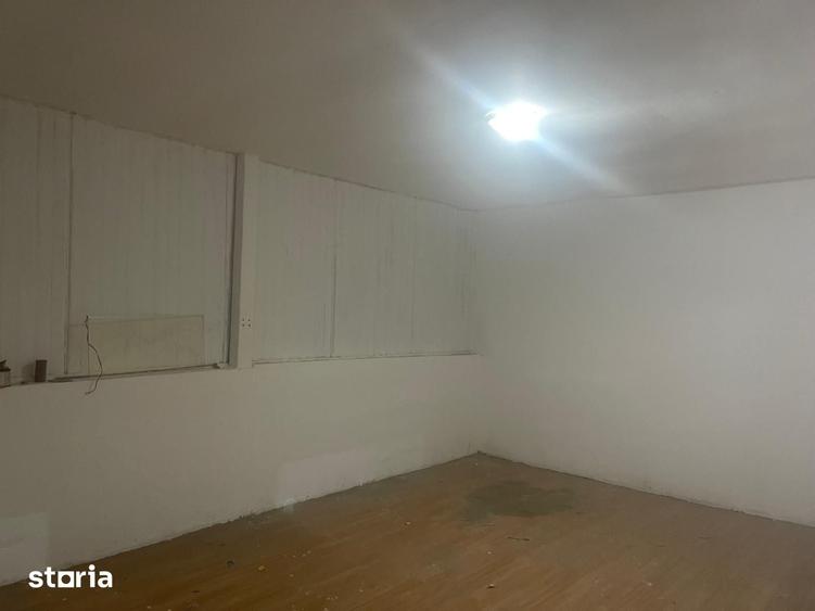 Spațiu comercial, de 550 mp, în Central