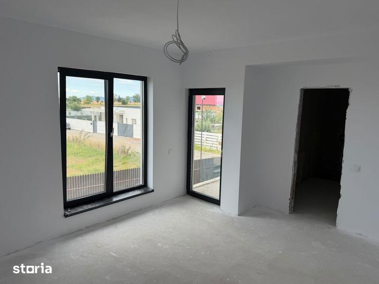 Casa individuala cu 5 camere, teren 450mp, Electroprecizia, Sacele - 8