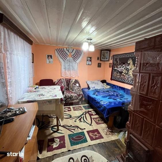 Casă cu 4 camere cu Teren 2853 Mp în Cotu