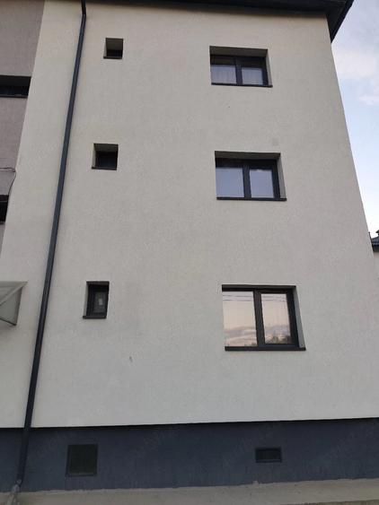 Apartament cu 2 camere decomandat în Puchenii-Moșneni