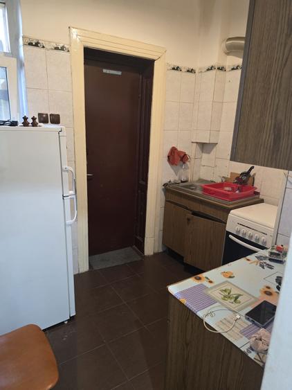 Garsonieră decomandată în Unirii