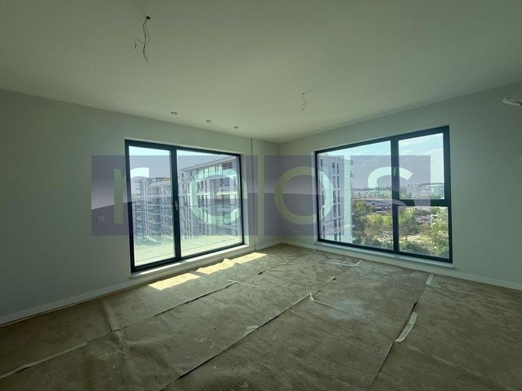 Apartament cu 3 camere în Străulești