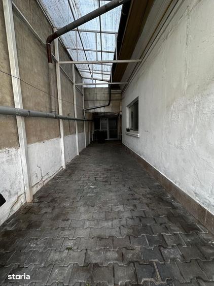 Casă cu 5 camere cu Teren 300 Mp în Ultracentral