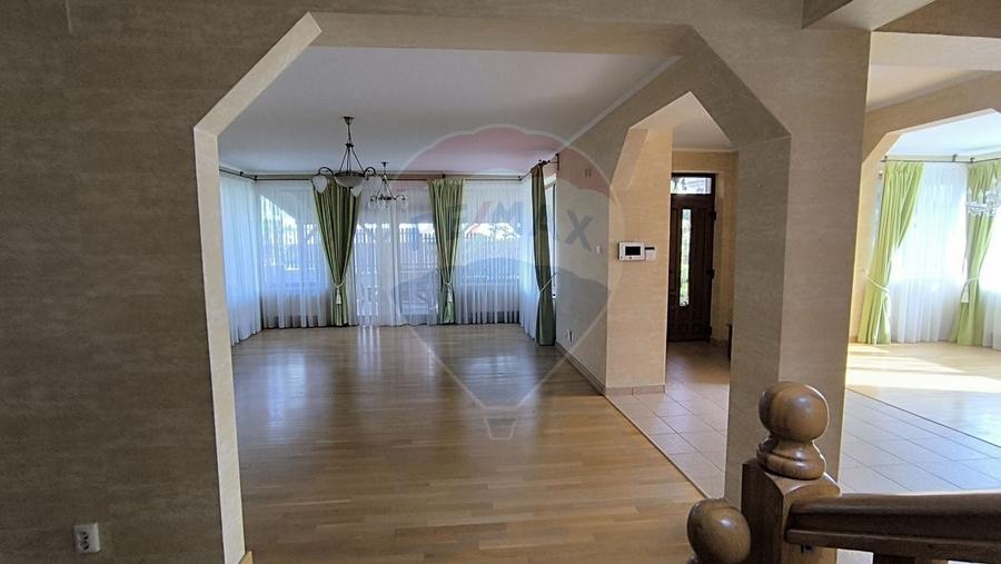Casă de vanzare - 6