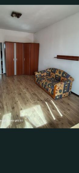 Apartament 2 camere- Tractorul - 1