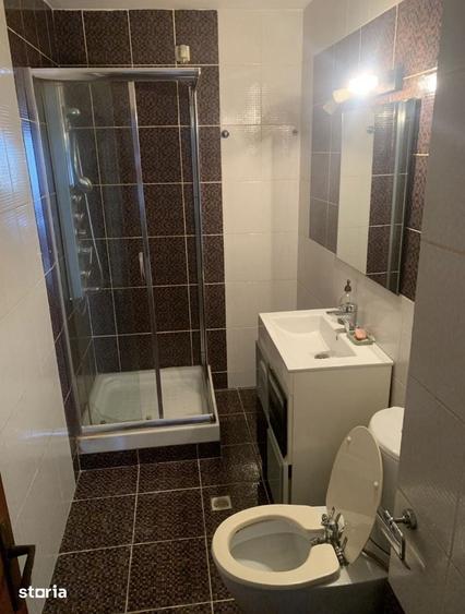 Apartament cu 3 camere decomandat în Țiglina 1