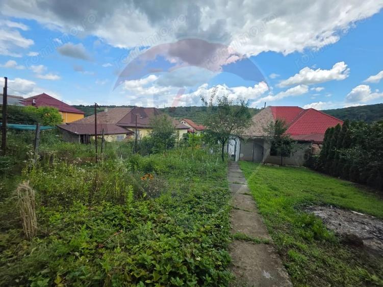 Casă cu 3 camere cu Teren 250 Mp în Sud