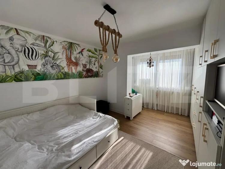 Apartament cu 3 camere decomandat în Ultracentral