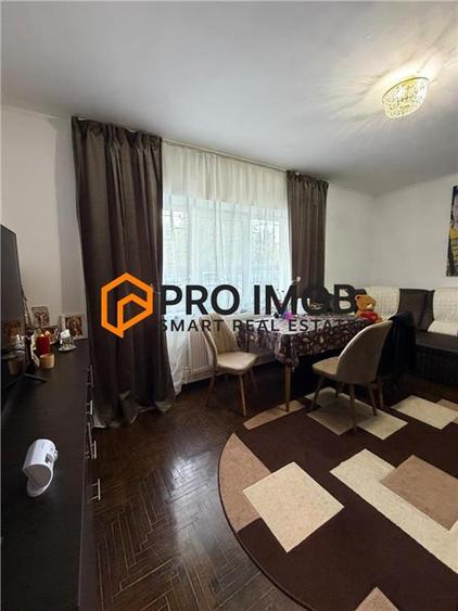 Apartament cu 3 camere decomandat, mobilat în Sud