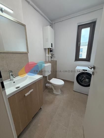 Apartament cu 2 camere semidecomandat în Borhanci