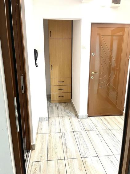Apartament cu 2 camere decomandat în Giurgiului