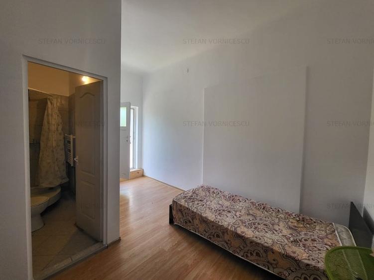 Casa pentru Investitie compartimentata in 5 apartamente - 8