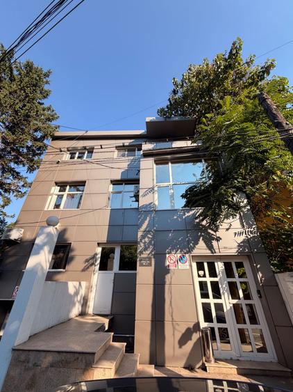 Spațiu comercial, de 93 mp, în Progresul