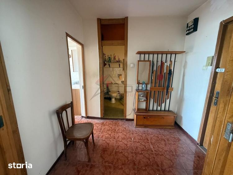 Garsonieră decomandată în Canta