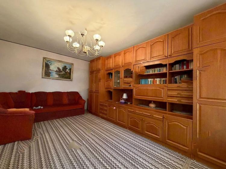 Apartament cu 2 camere decomandat în Colentina
