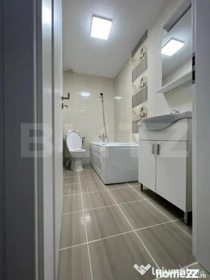 Apartament cu 2 camere decomandat în Giroc