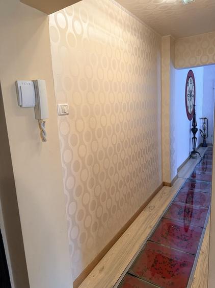 Apartament cu 2 camere semidecomandat în Take Ionescu