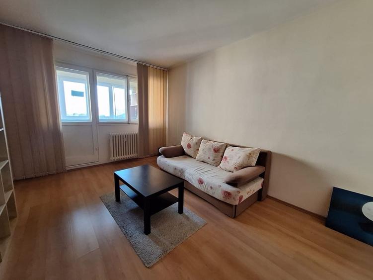 Apartament cu 2 camere decomandat în Dristor