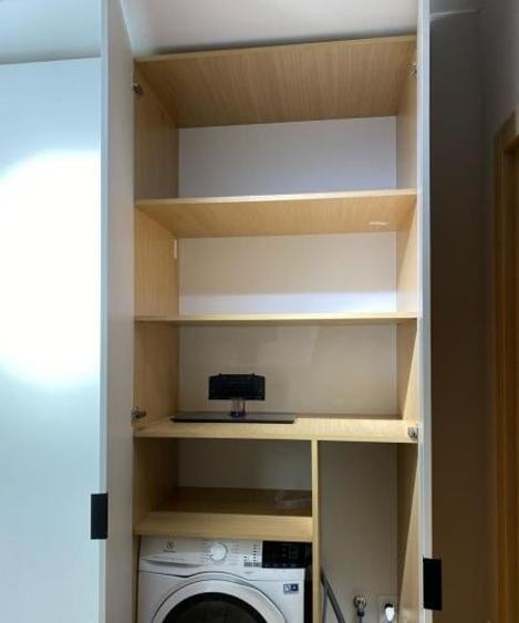 Apartament cu 3 camere decomandat, mobilat în Băneasa