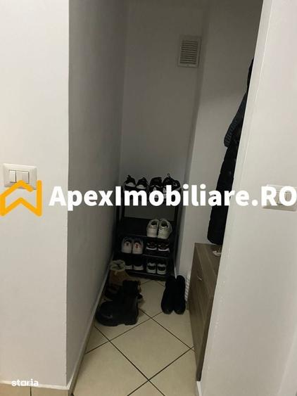 Apartament cu 4 camere decomandat în Lujerului