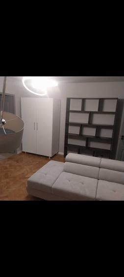 Apartament cu 2 camere semidecomandat în Exterior Vest