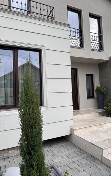 Casă cu 5 camere cu Teren 500 Mp în Aradul Nou