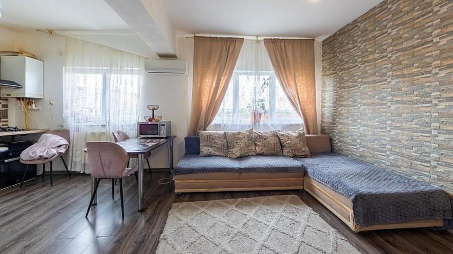 Apartament cu 3 camere în Berceni