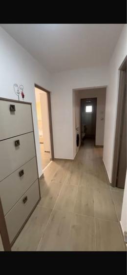 Apartament cu 2 camere decomandat în Exterior Vest