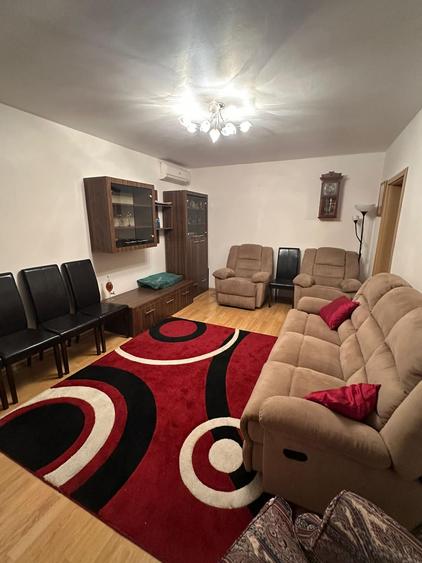Apartament cu 4 camere în Titan