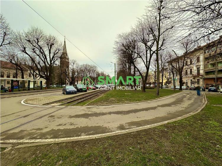 Apartament cu 2 camere semidecomandat în Ultracentral
