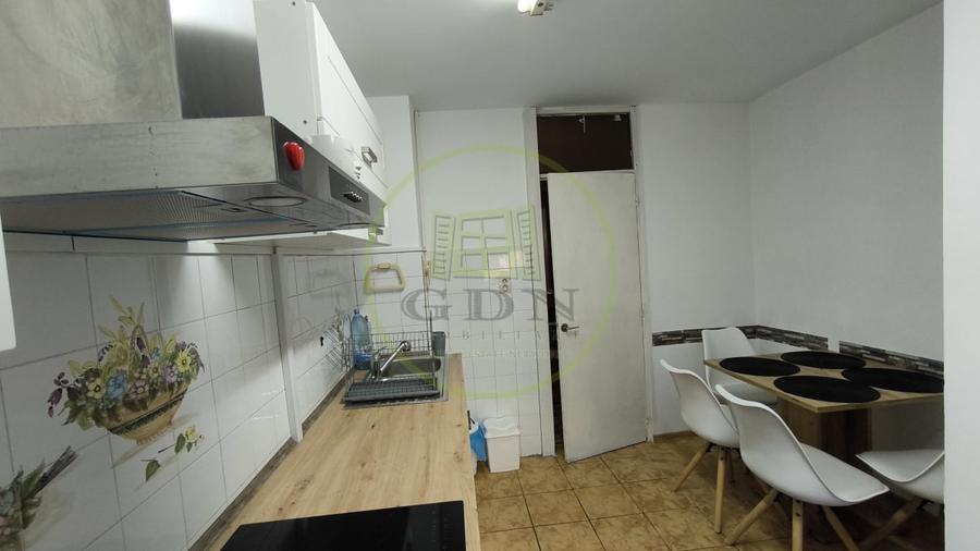 Închiriere apartament cu 3 camere, decomandat, mobilat-utilat, Decebal - 3
