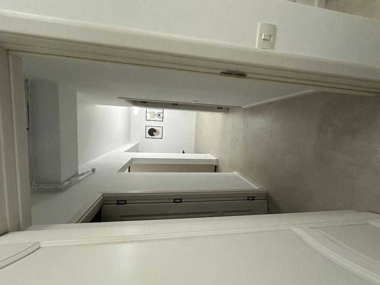 Apartament cu 2 camere decomandat în City Park Mall