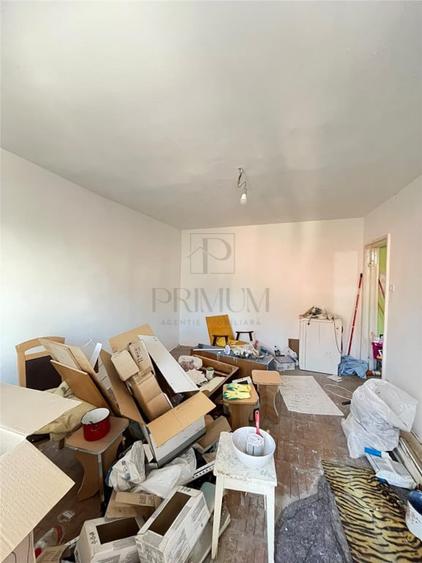 Sagului - 2 Camere - Etaj 1 - Decomandat - Partial renovat - - 2