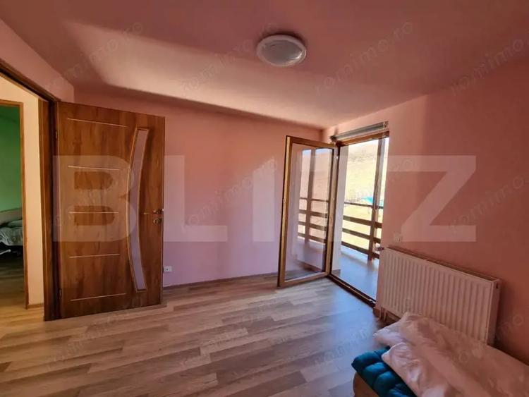 Casă cu 4 camere cu Teren 6300 Mp în Someșeni