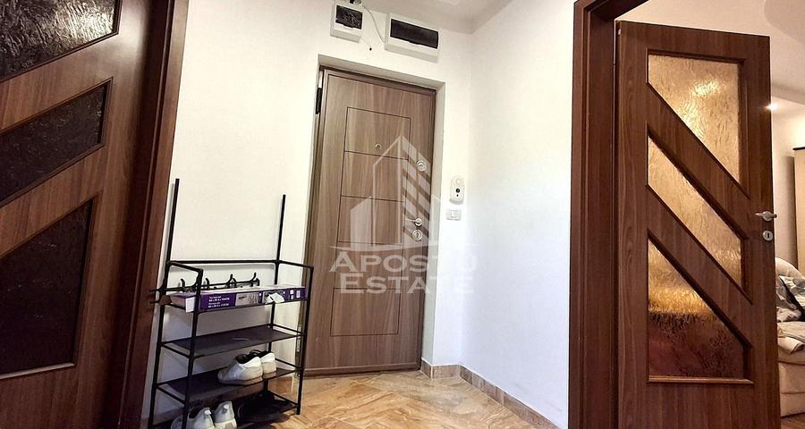 Apartament cu 2 camere decomandat, mobilat în Miorița