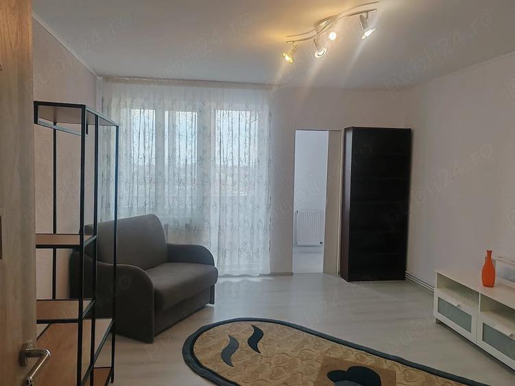 Apartament cu 2 camere semidecomandat în Astra